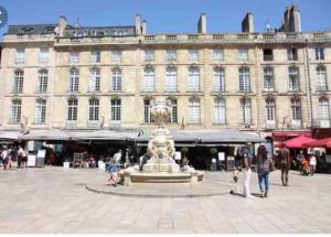 Studio Anna centre historique Bordeaux St Pierre