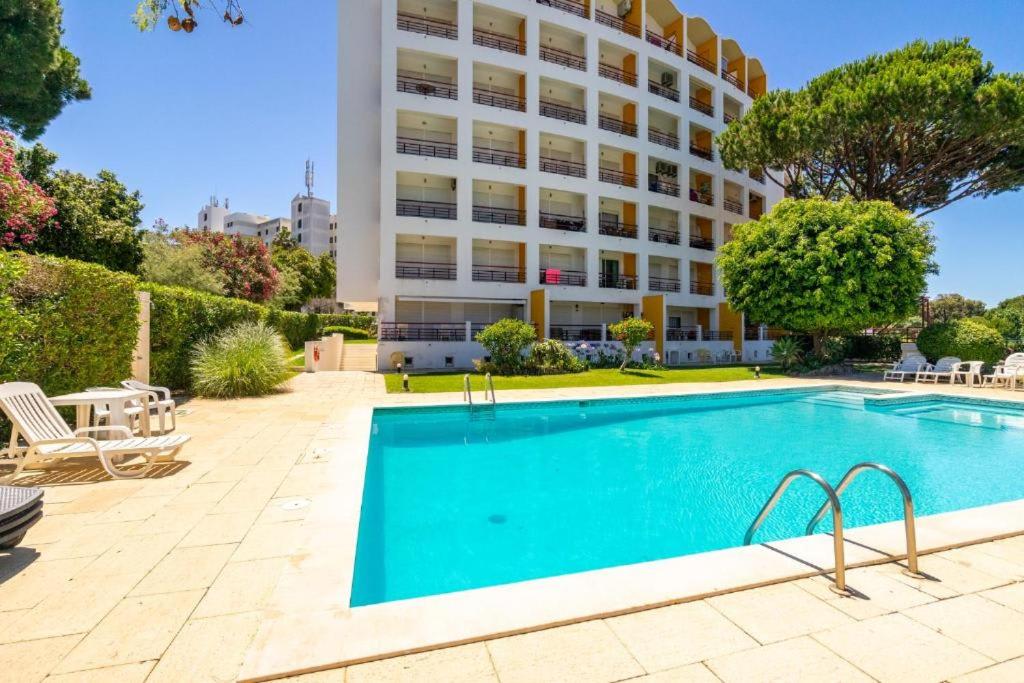 Studio apartment for up to 4 people in Vilamoura Rua da Grécia, 8125-406 Quarteira