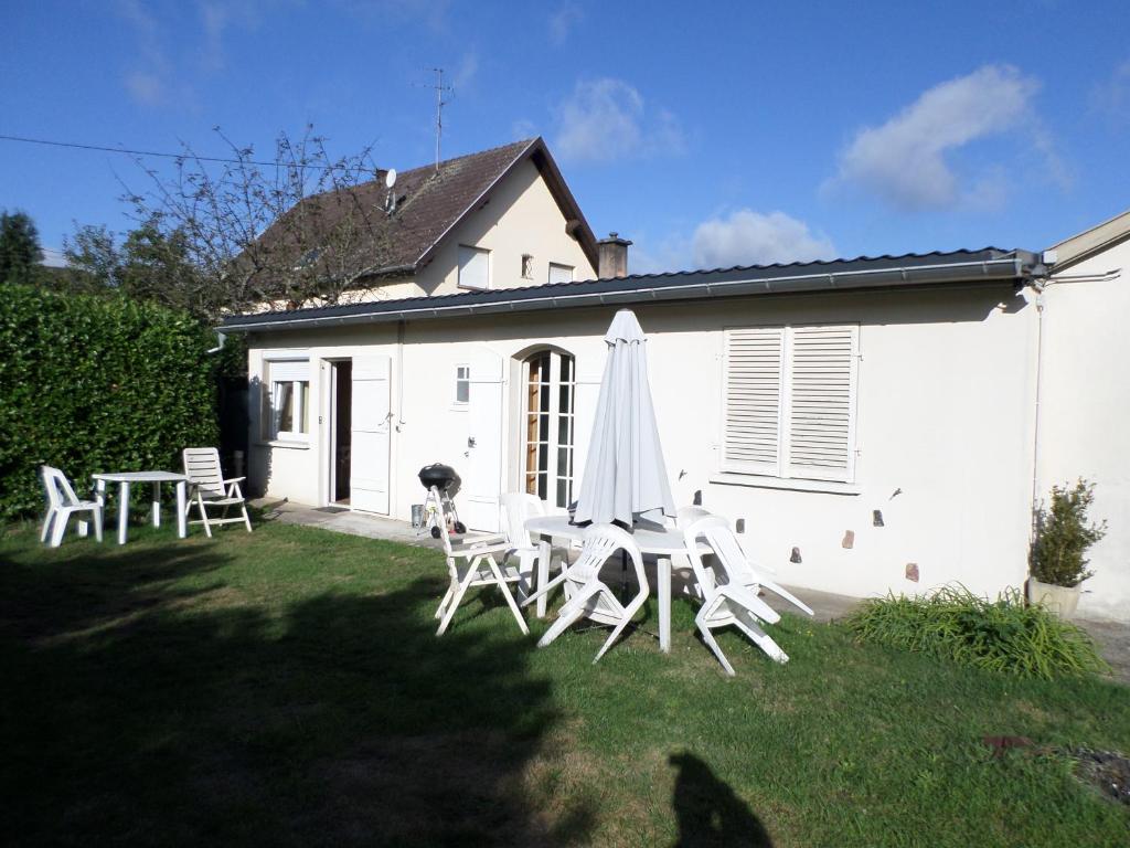 Appartement Studio-appartement à proximité d'une maison de Maître de 1904 48 Rue de la Ferme Falk 67500 Haguenau