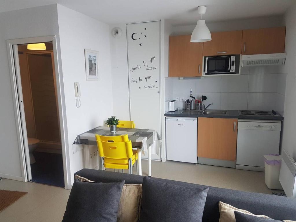 Studio Arette, 1 pièce, 4 personnes - FR-1-602-112 rés. BALCONS du PIC D'ANIE LA PIERRE ST MARTIN, 64570 Arette