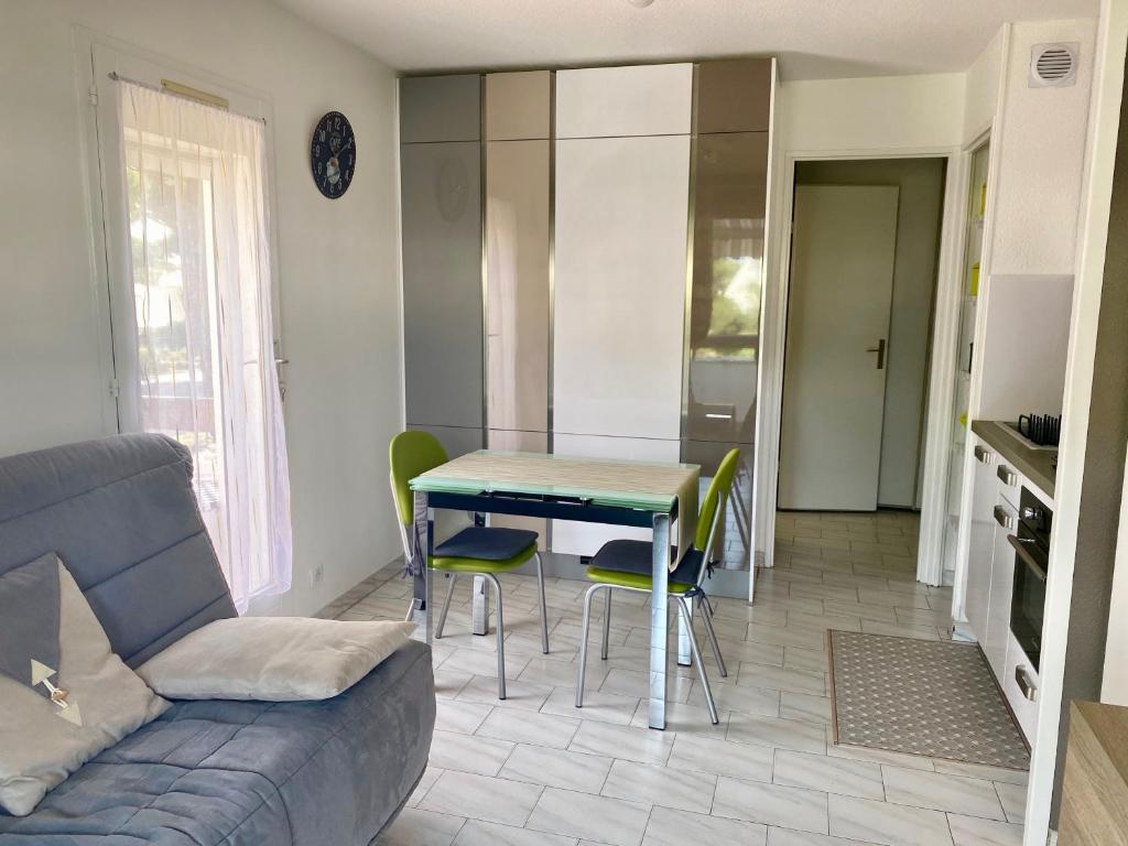Studio Arette, 1 pièce, 4 personnes - FR-1-602-48 64570 Arette