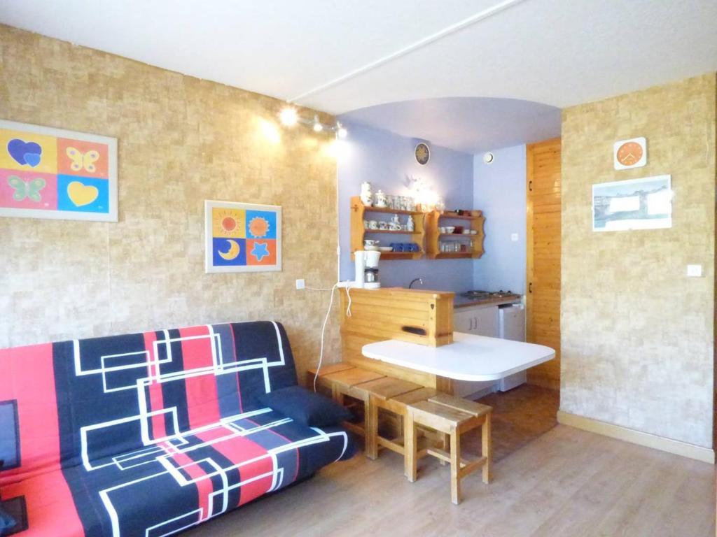 Studio Arette, 1 pièce, 4 personnes - FR-1-602-75 résidence SUPER ARLAS LA PIERRE ST MARTIN, 64570 Arette