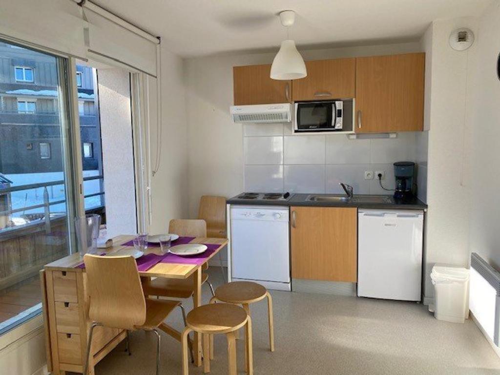 Studio Arette, 1 pièce, 4 personnes - FR-1-602-99 rés. BALCONS du PIC D'ANIE LA PIERRE ST MARTIN, 64570 Arette