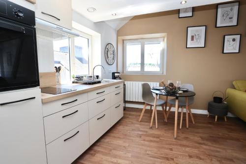 STUDIO'ART 6 * DUPLEX MEZANNINE * HYPER CENTRE