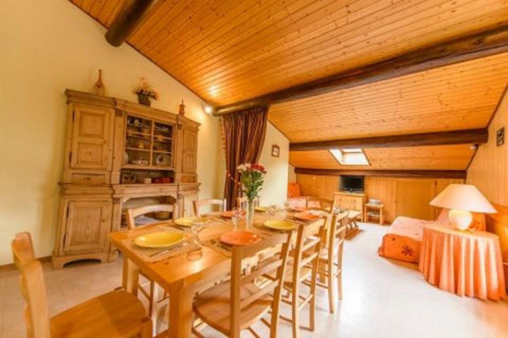 Studio Art - Shopping center and train station 500m - Disneyland Paris 5min 77144 Montévrain