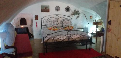 Studio atypique rue de Turin (ancienne étable de village)