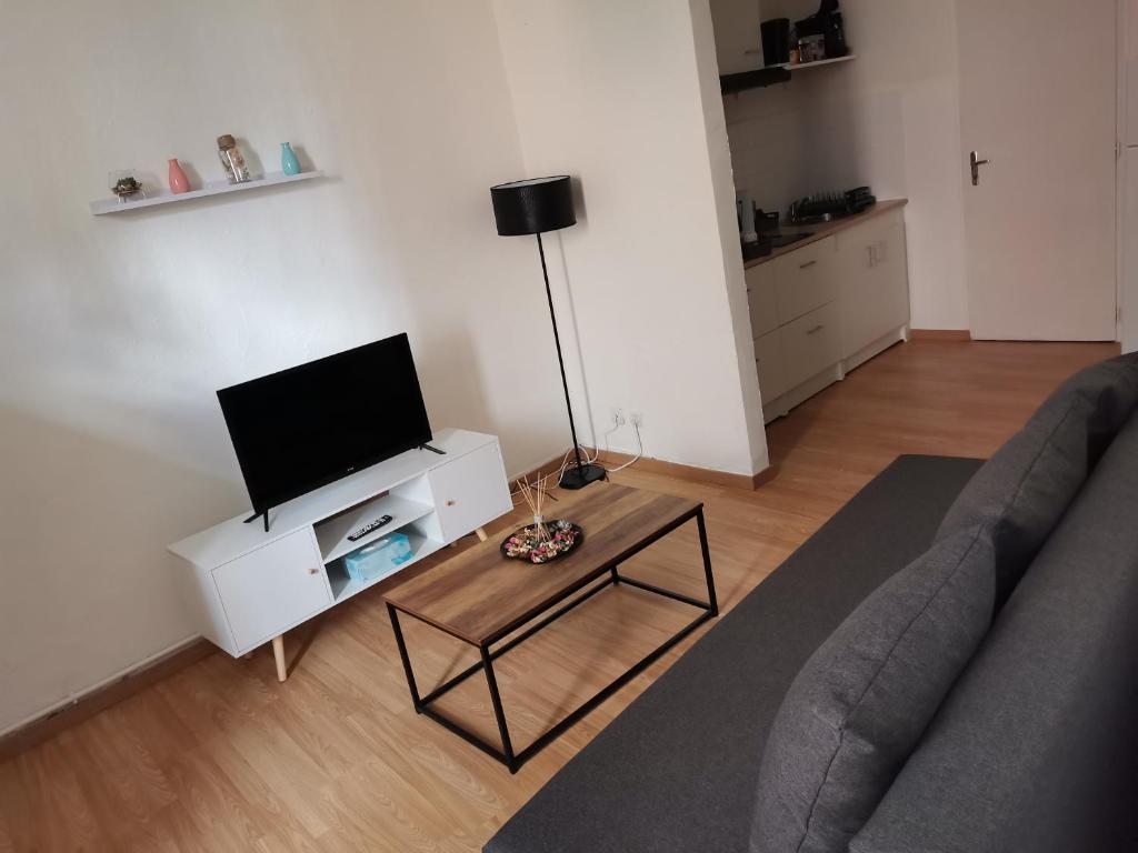 Appartement Studio au cœur du quartier historique 21 Rue de Belfort 11100 Narbonne