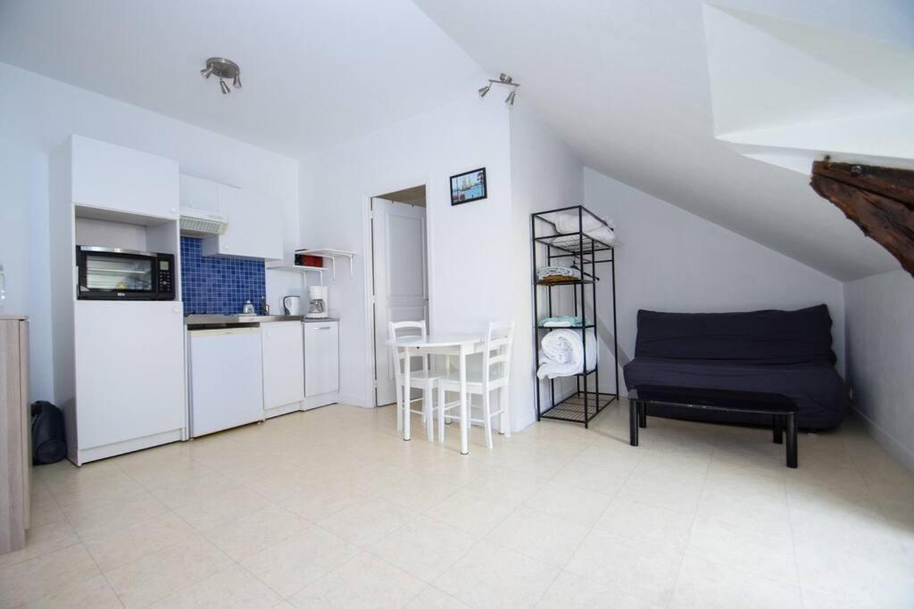 Appartement Studio au coeur de cancale sur le port de la houle 17 Quai Gambetta 35260 Cancale