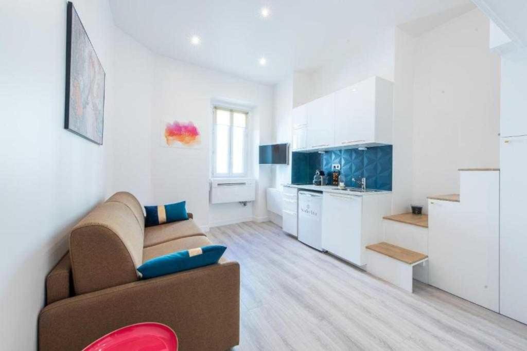 Appartement Studio au coeur du vieux Cannes - Palais Festival 16 Rue Georges Clemenceau 06400 Cannes