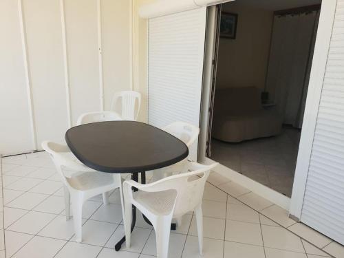 Studio au Port Dienville