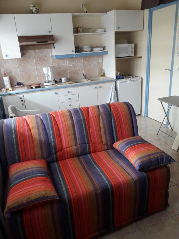 Studio avec coin chambre et mezzanine proche de la plage et du centre 2 Rue du Commerce, 14640 Villers-sur-Mer