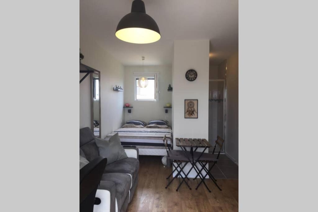 Appartement Studio avec cuisine tout neuf 20bis rue Jules Verne 33140 Villenave-dʼOrnon