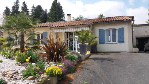studio avec jardin