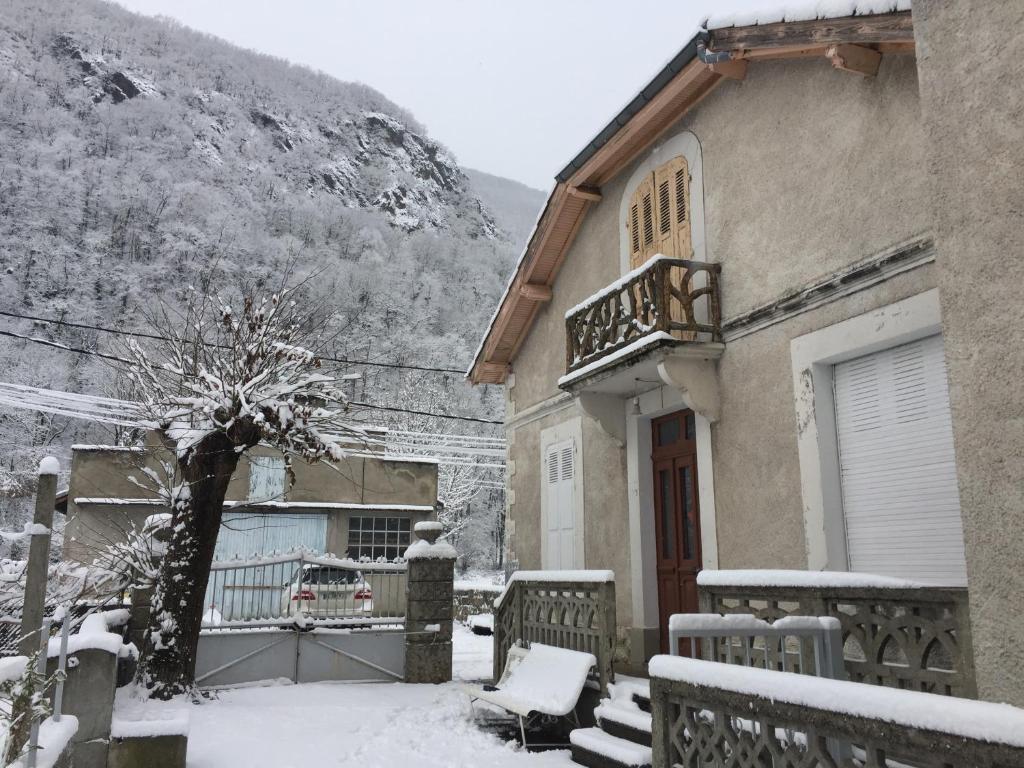 Studio avec piscine partagee jardin clos et wifi a Duravel B 46700 Duravel