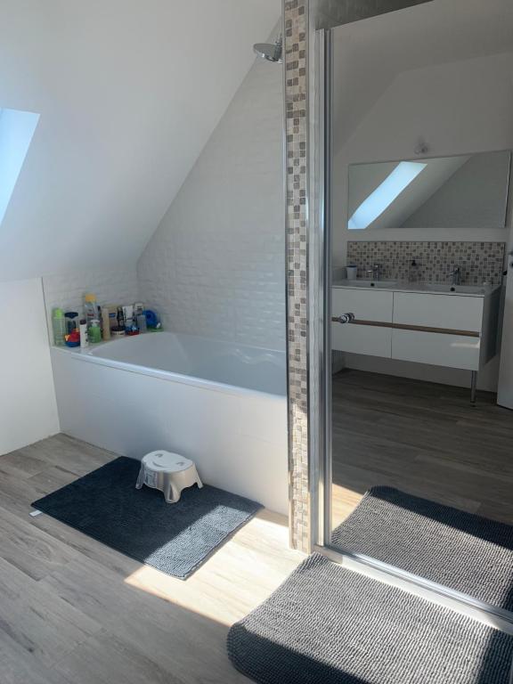 Studio avec piscine partagee jardin clos et wifi a Frejus a 2 km de la plage