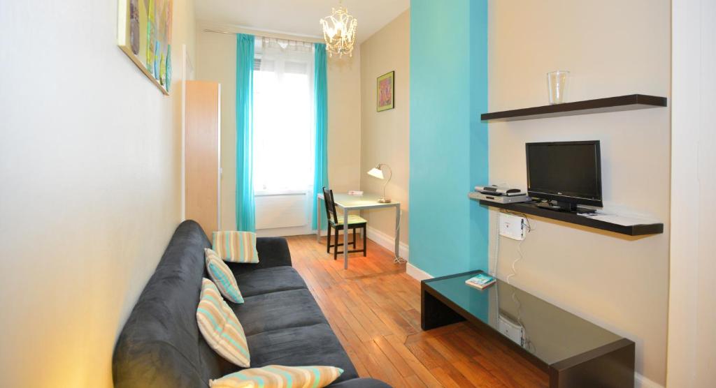 Studio avec piscine privee et balcon amenage a Huez 38750 Huez