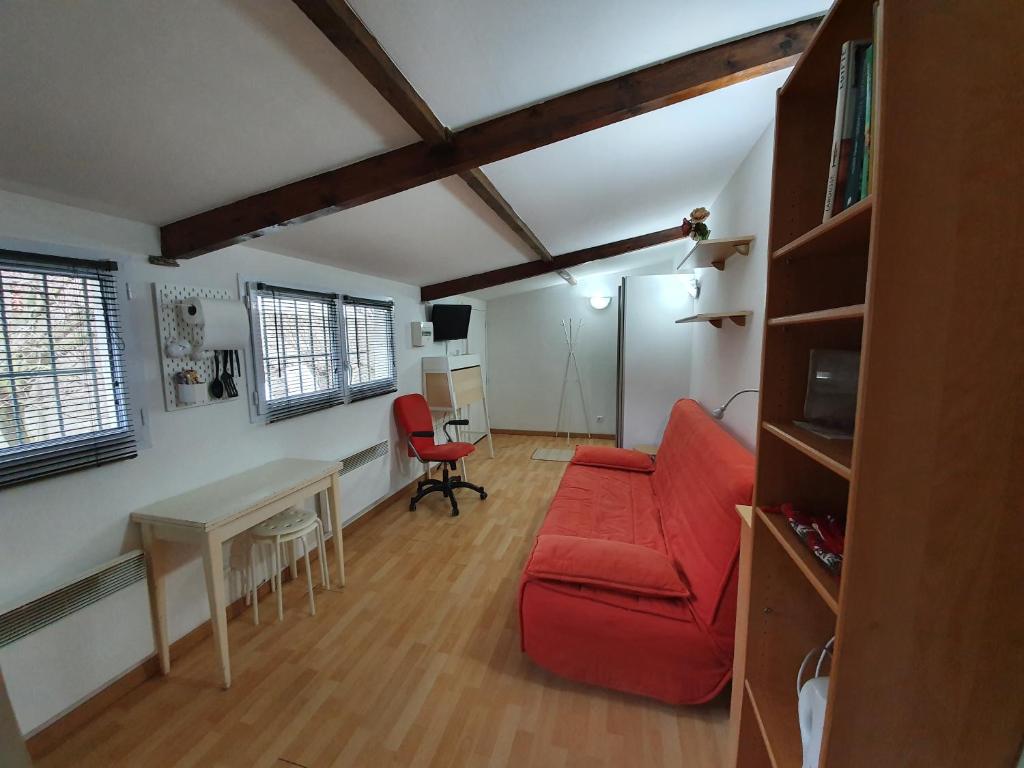 Appartement Studio avec terrasse 21 Rue des Frères Dheret 78700 Conflans-Sainte-Honorine