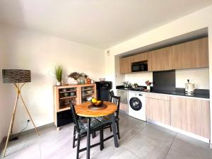STUDIO avec terrasse 400m Croisette / Rue d’Antibes