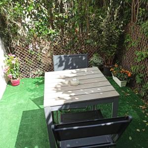 Studio avec terrasse et parking proche centre ville