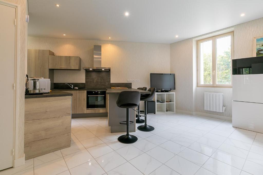 STUDIO AVEC TERRASSE PLEIN SUD - RÉSIDENCE LE FENIL AVENUE DE VERDUN A CABOURG