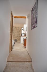 Studio avec terrasse privative et piscine