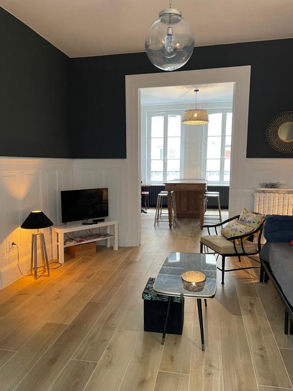 Studio avec vue sur la ville piscine partagee et jacuzzi a Montpellier 34090 Montpellier