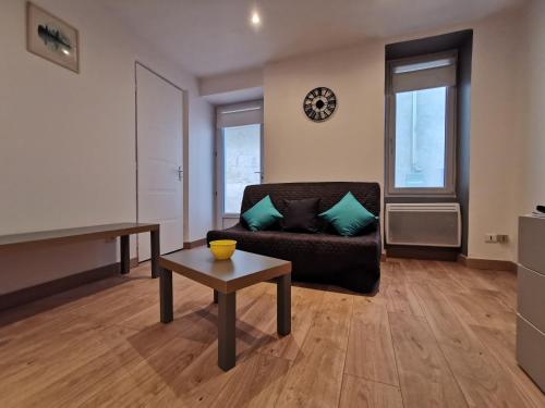 Studio Avignon, 1 pièce, 2 personnes - FR-1-698-10