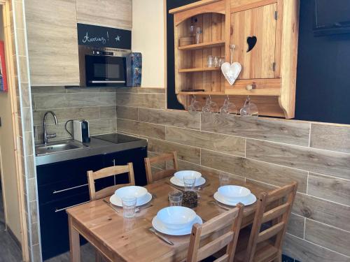 Studio Avoriaz, 1 pièce, 4 personnes - FR-1-634-80