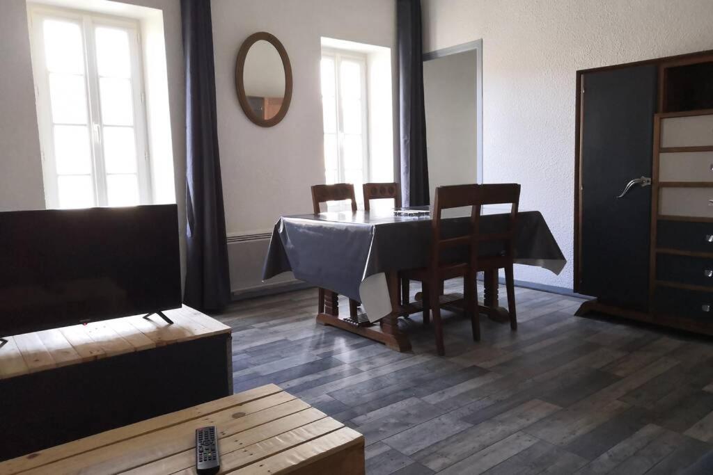 Appartement Studio B 8 Rue Emile Combes 17300 Rochefort