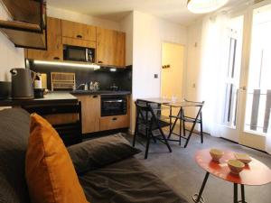 Studio Bagnères-de-Luchon, 1 pièce, 2 personnes - FR-1-313-213