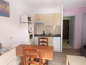 Studio Bagnères-de-Luchon, 1 pièce, 4 personnes - FR-1-313-183