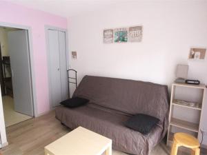 Appartement Studio Bagnères-de-Luchon, 1 pièce, 4 personnes - FR-1-313-183 RES TERRASSE ETIGNY Bât COQUELICOT APPT 257 28 ALLEES D'ETIGNY 31110 Luchon Midi-Pyrénées