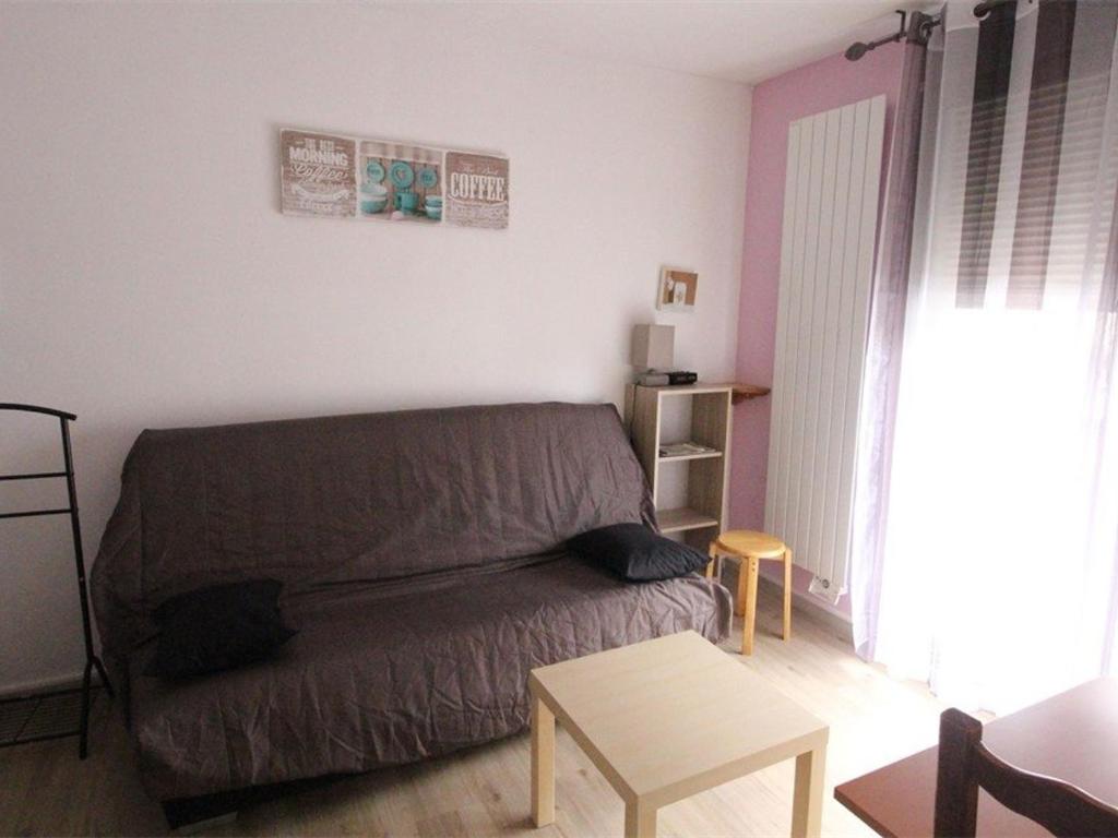 Appartement Studio Bagnères-de-Luchon, 1 pièce, 4 personnes - FR-1-313-183 RES TERRASSE ETIGNY Bât COQUELICOT APPT 257 28 ALLEES D'ETIGNY 31110 Luchon