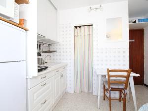 Appartement Studio Balaruc-les-Bains, 1 pièce, 1 personne - FR-1-553-32 LOU SOUREIL APPT N°26B RUE DU MAIL 34540 Balaruc-les-Bains Languedoc-Roussillon