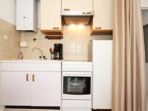 Studio Balaruc-les-Bains, 1 pièce, 2 personnes - FR-1-553-112