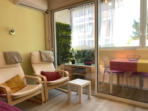 Studio Balaruc-les-Bains, 1 pièce, 2 personnes - FR-1-553-170