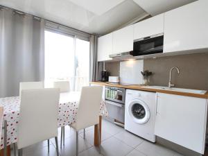 Studio Balaruc-les-Bains, 1 pièce, 2 personnes - FR-1-553-185