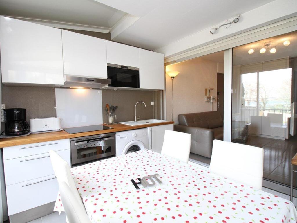 Appartement Studio Balaruc-les-Bains, 1 pièce, 2 personnes - FR-1-553-185 RESIDENCE DU PORT BAT C - APPT N°173 - PKG N° 233 AVENUE DE LA GARE 34540 Balaruc-les-Bains