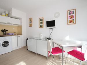 Studio Balaruc-les-Bains, 1 pièce, 2 personnes - FR-1-553-197