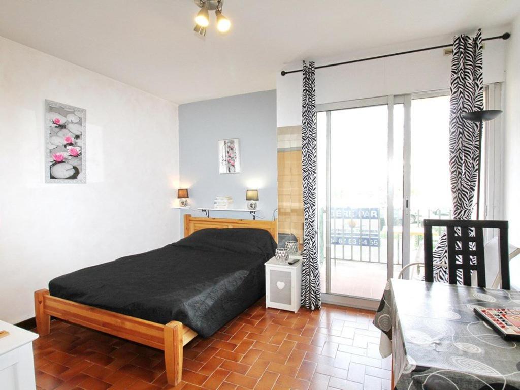 Appartement Studio Balaruc-les-Bains, 1 pièce, 2 personnes - FR-1-553-53 APPT N°15 - 2* 5 RUE DU MAIL 34540 Balaruc-les-Bains