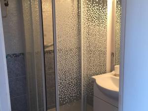 Studio Balaruc-les-Bains, 1 pièce, 2 personnes - FR-1-680-1