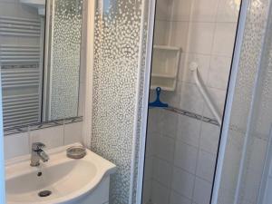Studio Balaruc-les-Bains, 1 pièce, 2 personnes - FR-1-680-2