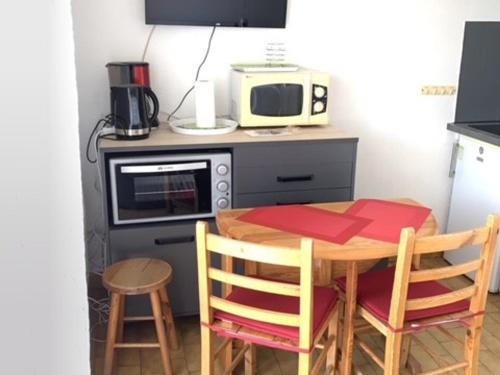 Studio Balaruc-les-Bains, 1 pièce, 3 personnes - FR-1-503-113