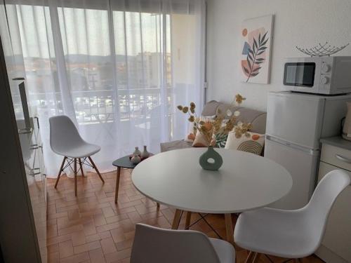 Studio Balaruc-les-Bains, 1 pièce, 3 personnes - FR-1-503-162