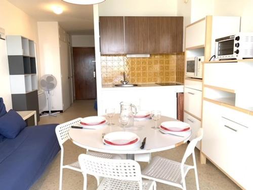 Studio Balaruc-les-Bains, 1 pièce, 4 personnes - FR-1-503-8