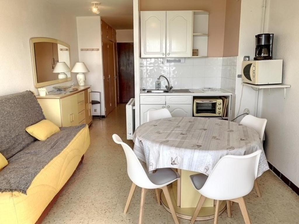 Appartement Studio Balaruc-les-Bains, 1 pièce, 4 personnes - FR-1-503-82 3 AVENUE PASTEUR 34540 Balaruc-les-Bains