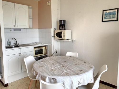 Studio Balaruc-les-Bains, 1 pièce, 4 personnes - FR-1-503-82