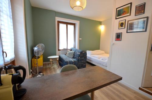 studio + balcon + parking - ultra centre