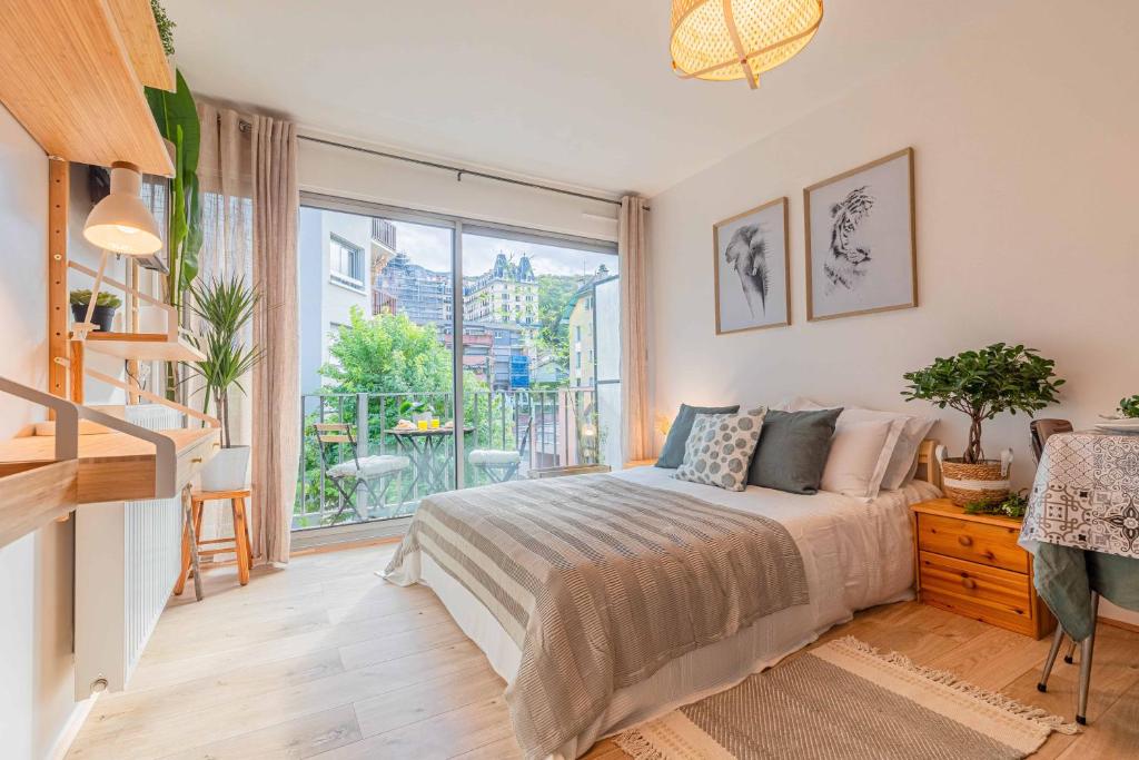 Appartement Studio Bali 2** + Parking Privé inclus 2ème étage 3 Rue Isaline 73100 Aix-les-Bains