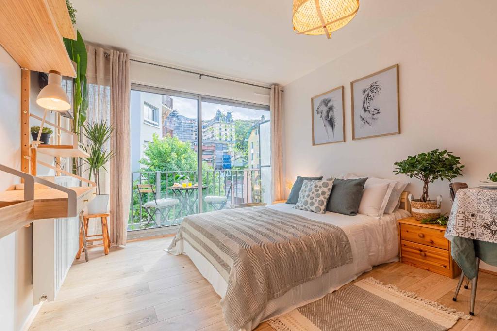 Studio Bali 2** + Parking Privé inclus 2ème étage 3 Rue Isaline, 73100 Aix-les-Bains